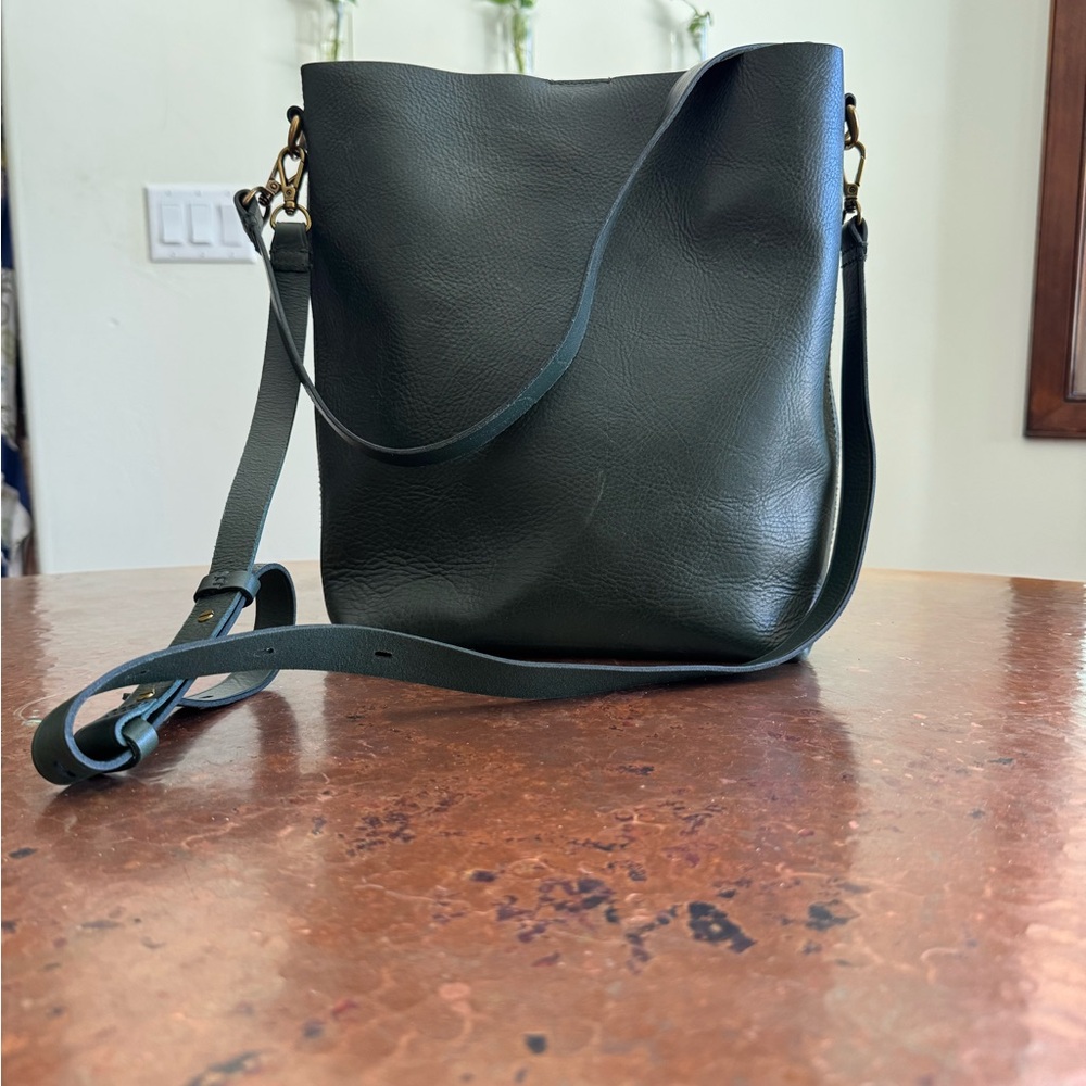 Madewell transport bucket bag forest